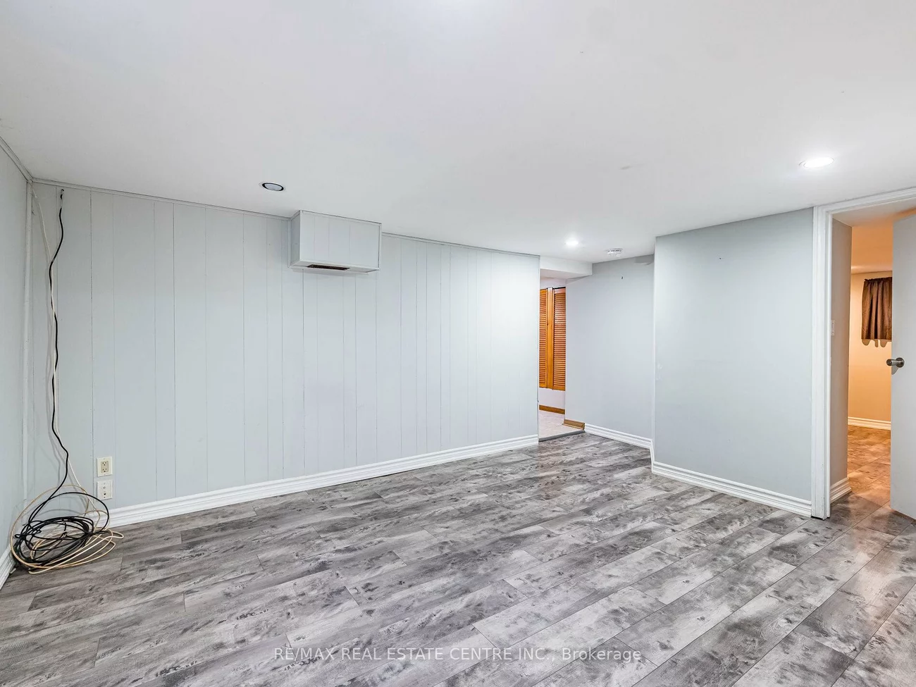 64, Eaglewood, Mineola, Mississauga