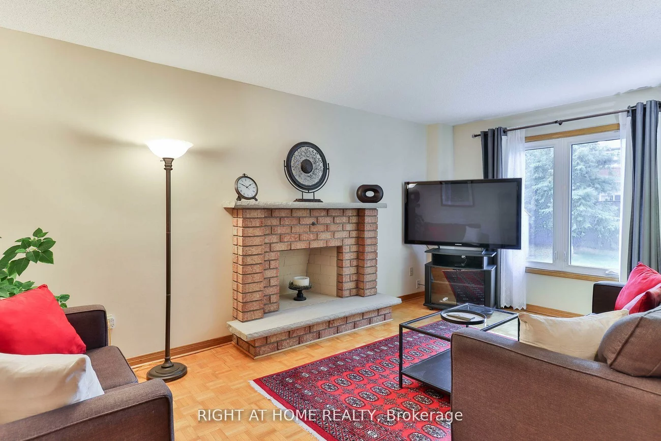 1433, Bough Beeches, Rathwood, Mississauga