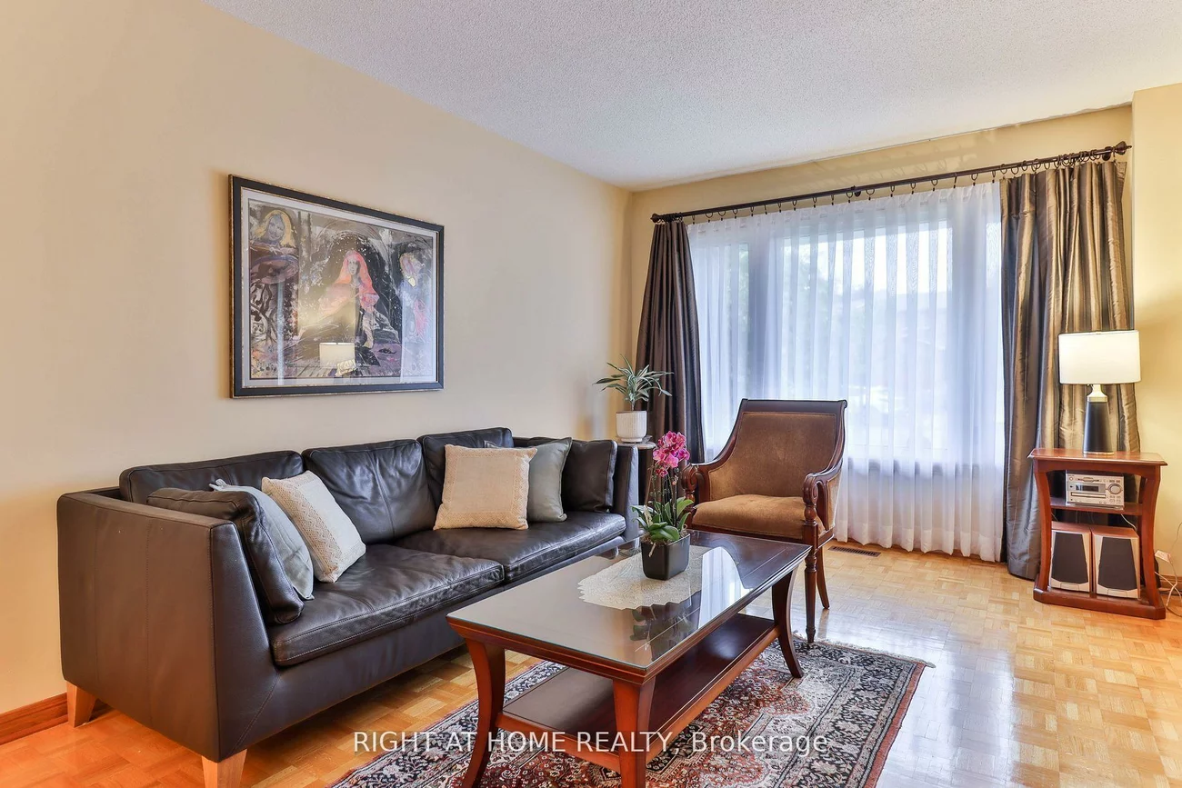 1433, Bough Beeches, Rathwood, Mississauga