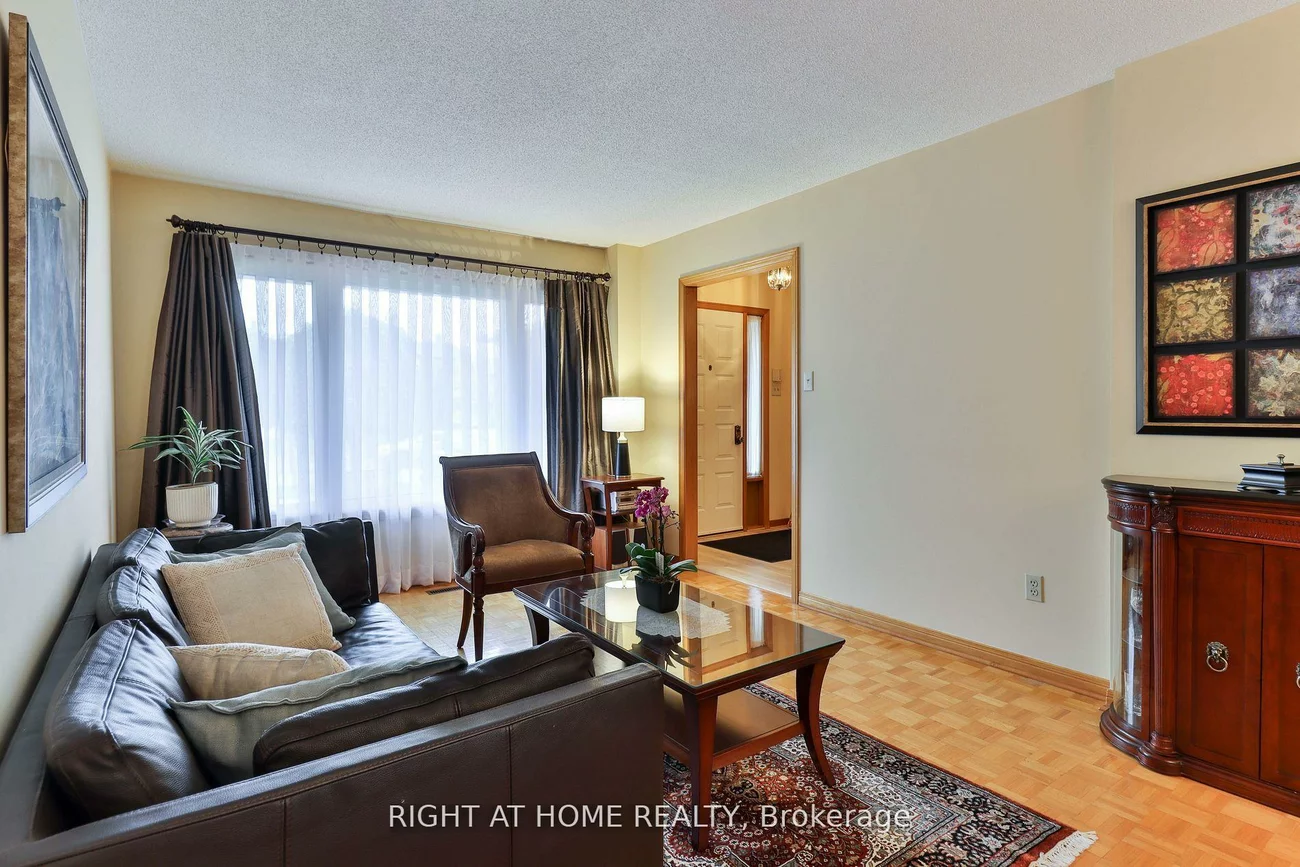 1433, Bough Beeches, Rathwood, Mississauga