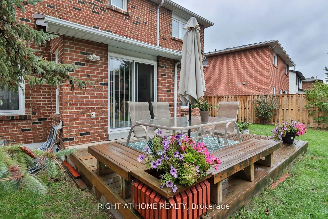 1433, Bough Beeches, Rathwood, Mississauga