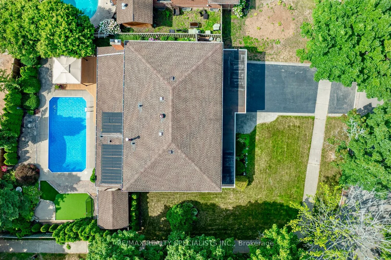 1677, Sherwood Forrest, Sheridan, Mississauga