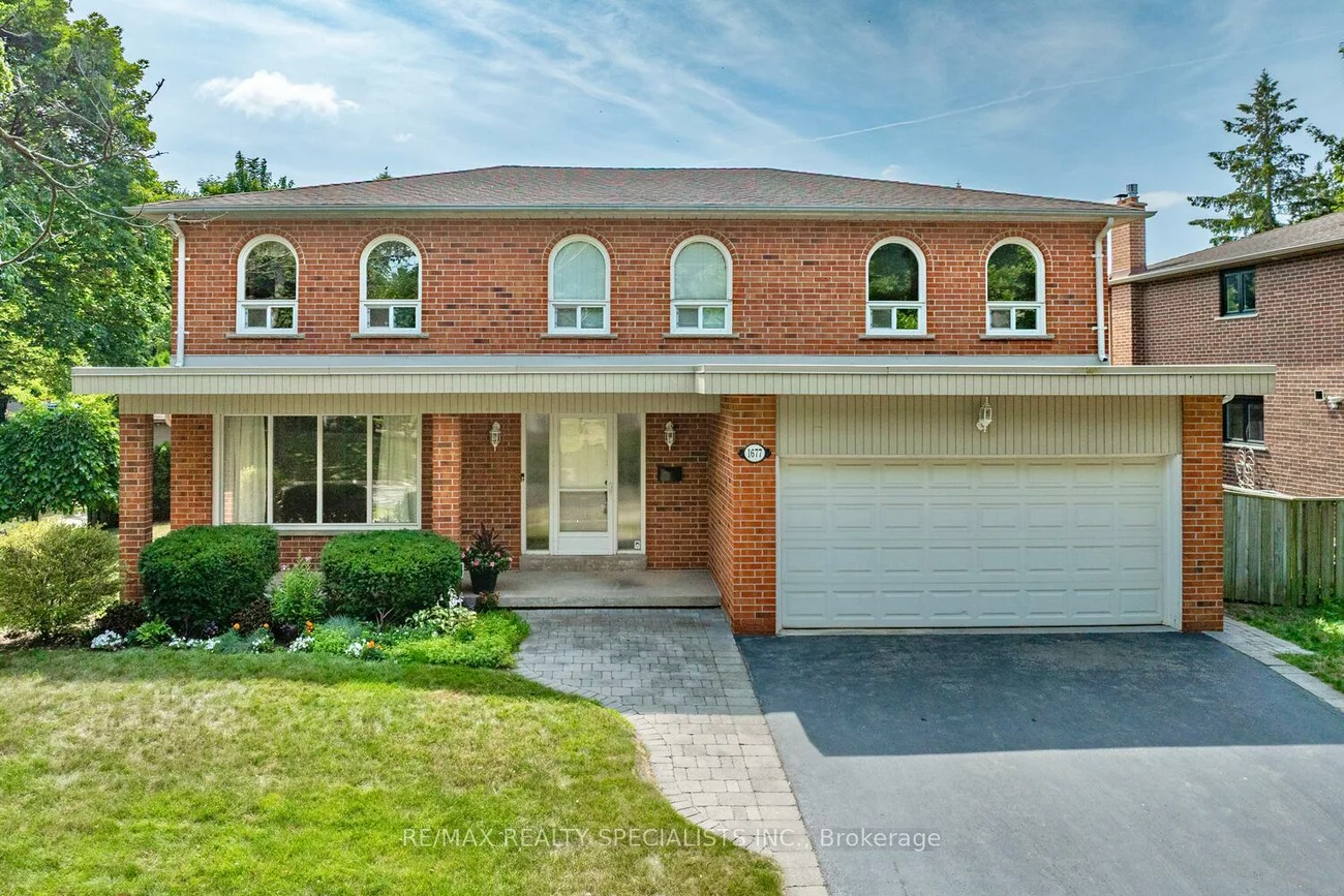 1677, Sherwood Forrest, Sheridan, Mississauga