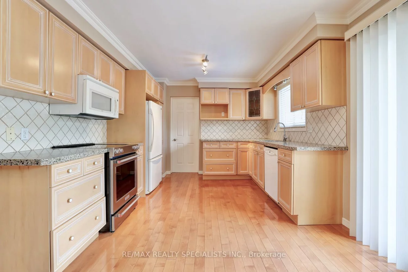 1677, Sherwood Forrest, Sheridan, Mississauga