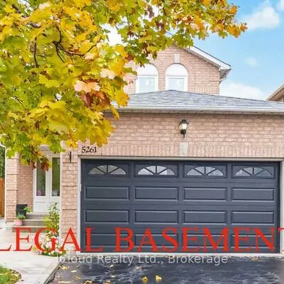5261, River Forest, East Credit, Mississauga