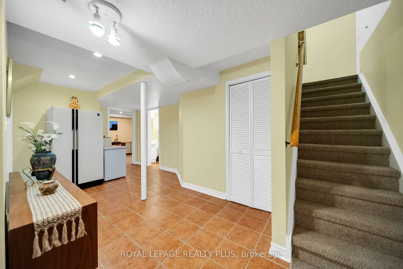 6323, Lisgar, Lisgar, Mississauga