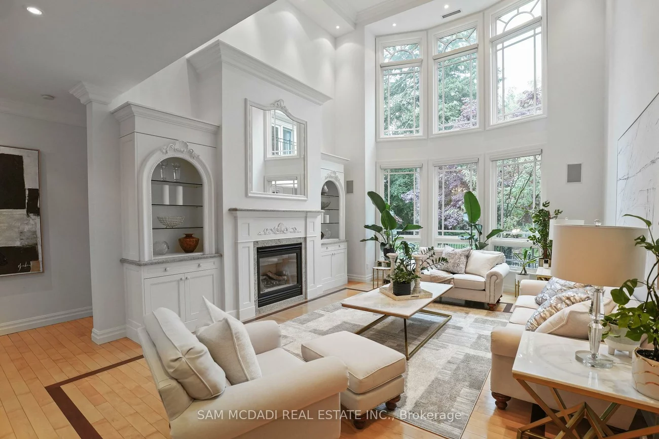 1382, Aldo, Lorne Park, Mississauga