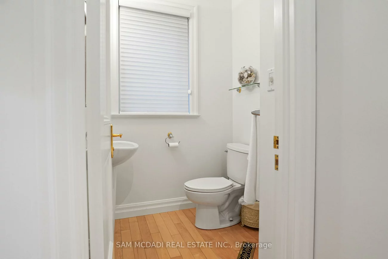 1382, Aldo, Lorne Park, Mississauga