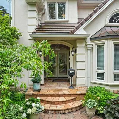 1382, Aldo, Lorne Park, Mississauga