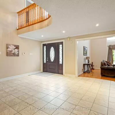 2492, Erin Centre, Central Erin Mills, Mississauga