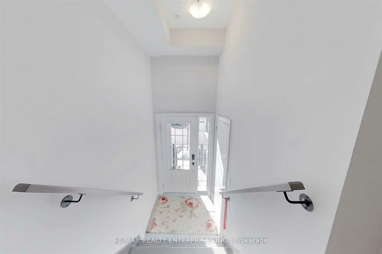 588, Rapids, Lakeview, Mississauga