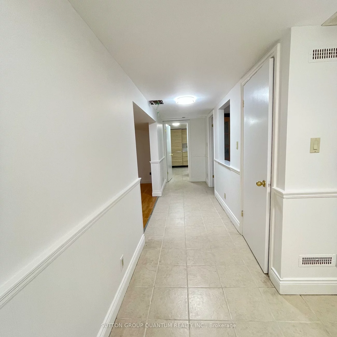 46, Woodlawn, Port Credit, Mississauga