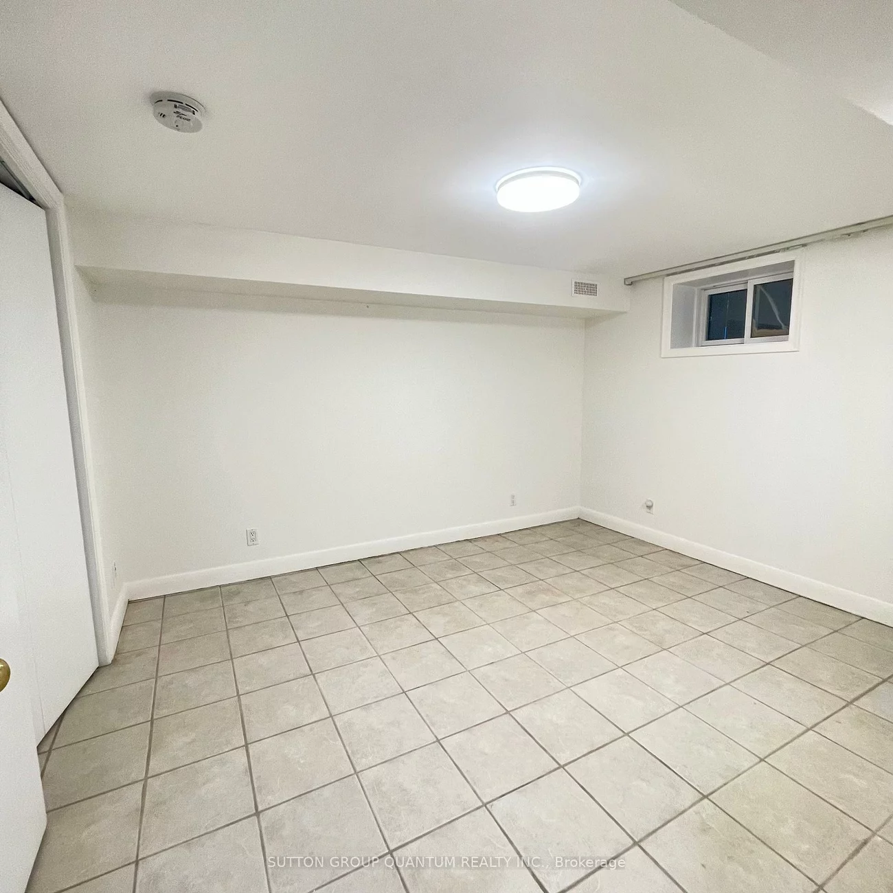 46, Woodlawn, Port Credit, Mississauga