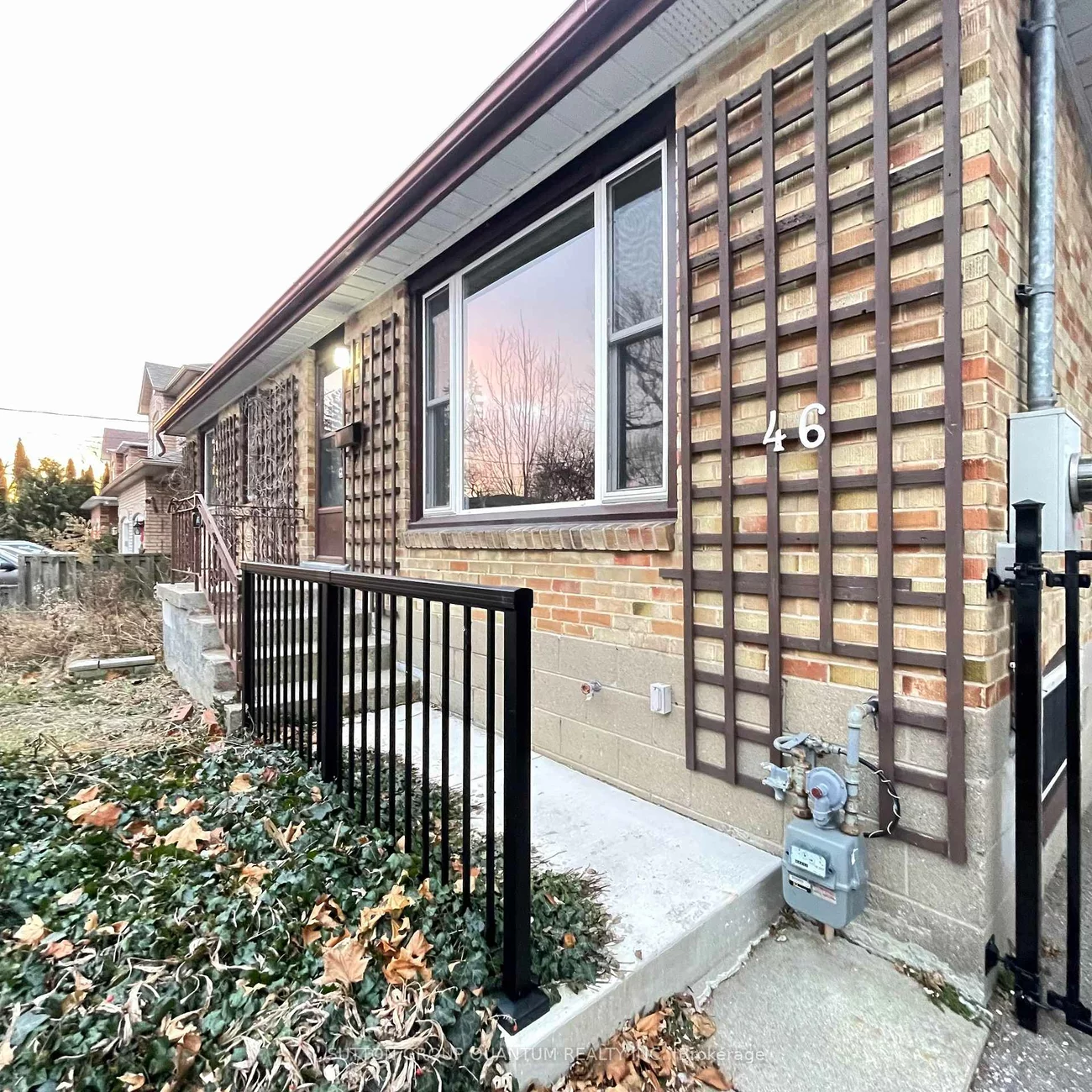 46, Woodlawn, Port Credit, Mississauga