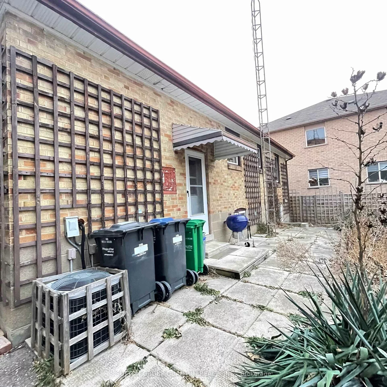 46, Woodlawn, Port Credit, Mississauga