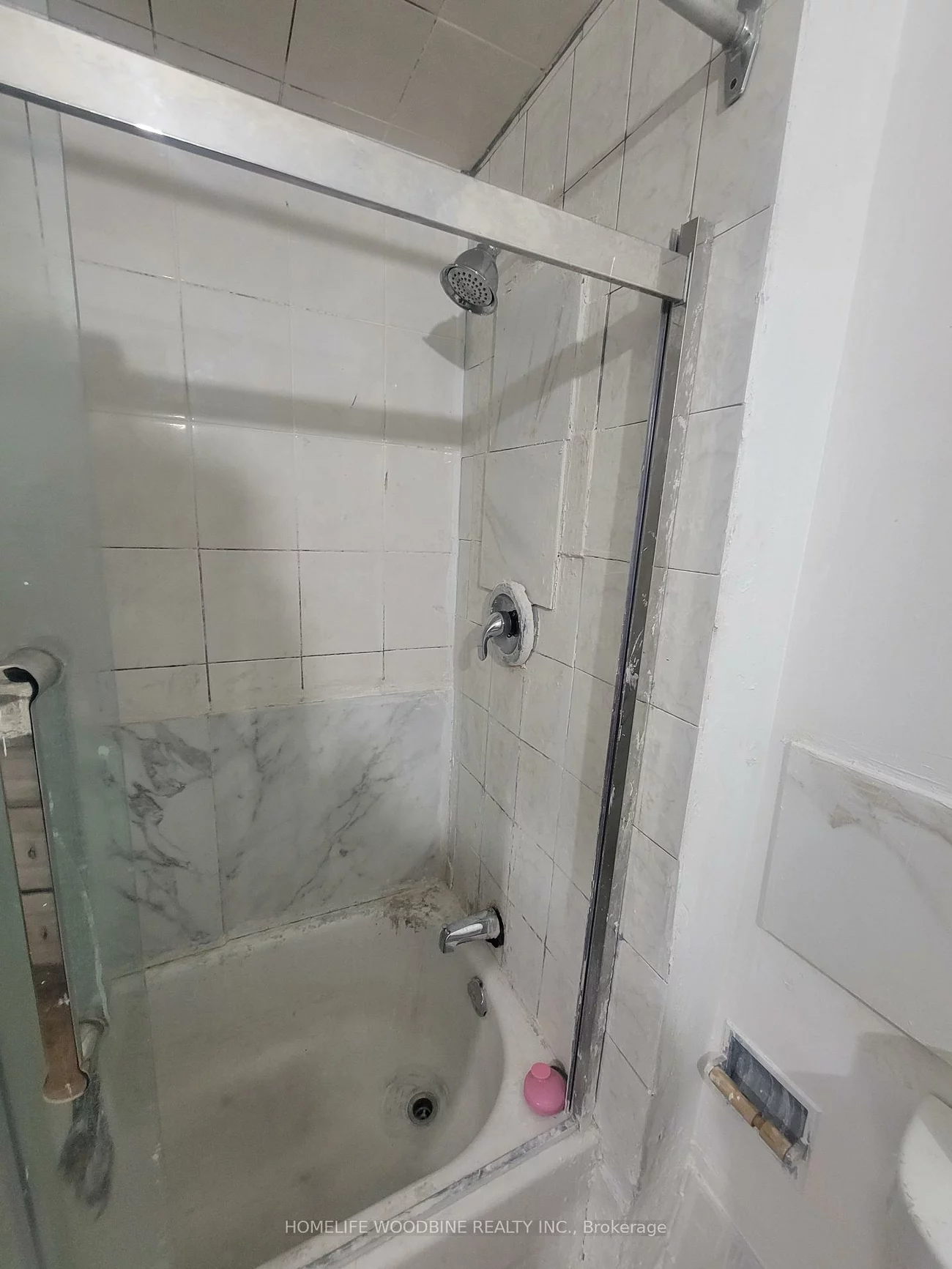 7335, Darcel, Malton, Mississauga