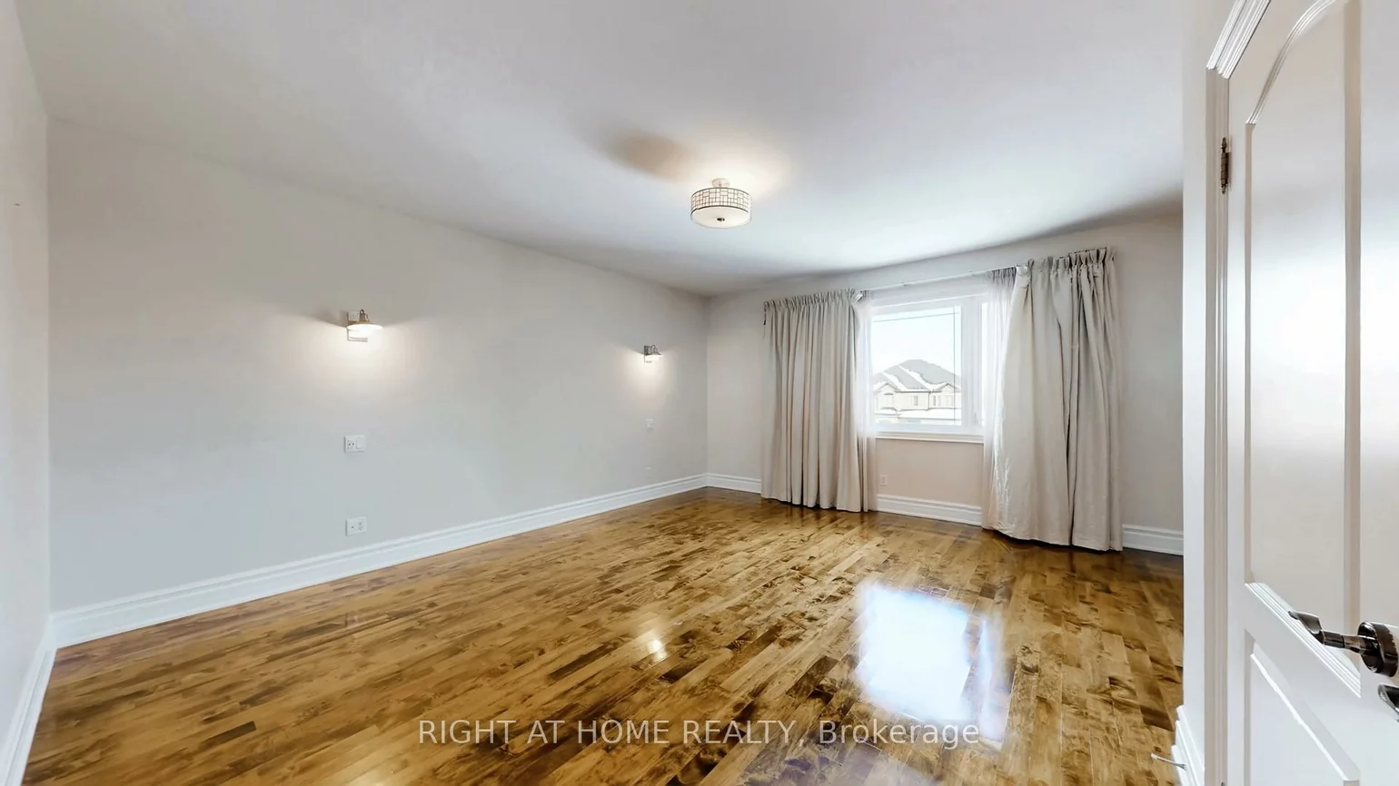 3414, Joan, Fairview, Mississauga