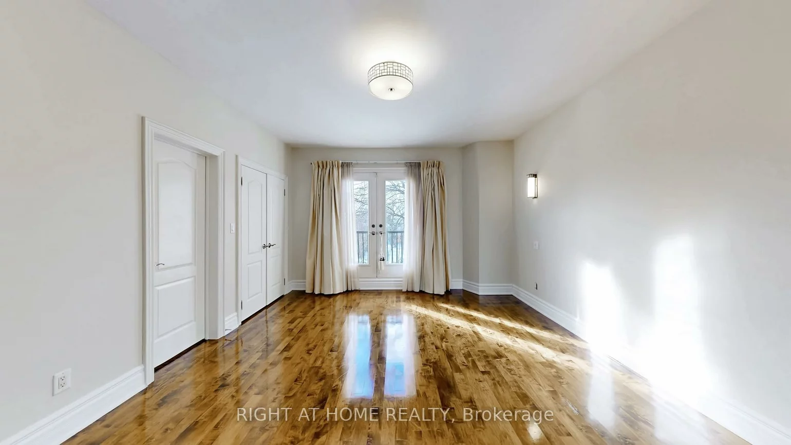 3414, Joan, Fairview, Mississauga