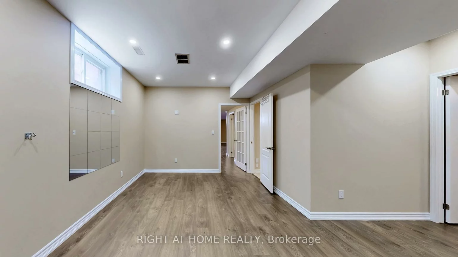 3414, Joan, Fairview, Mississauga