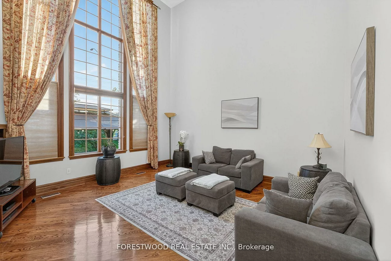 971, Lovingston, Rathwood, Mississauga