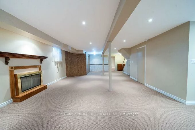 443, Atwater, Mineola, Mississauga