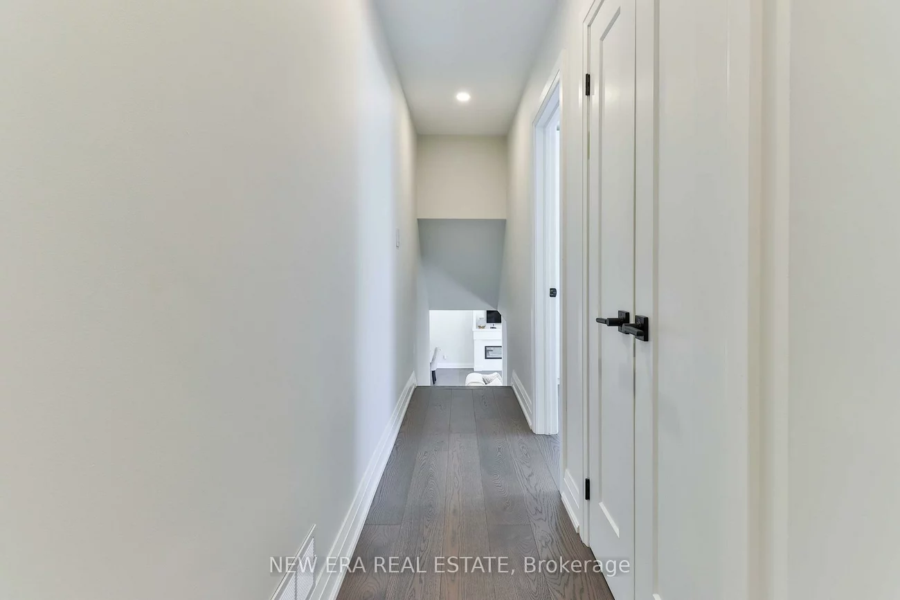 1481, Chasehurst, Lorne Park, Mississauga