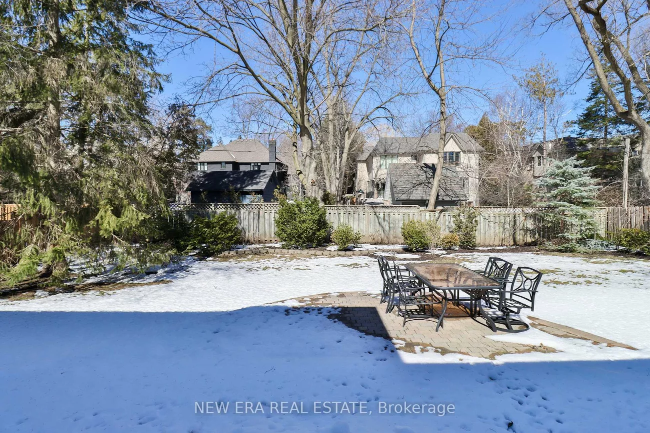 1481, Chasehurst, Lorne Park, Mississauga