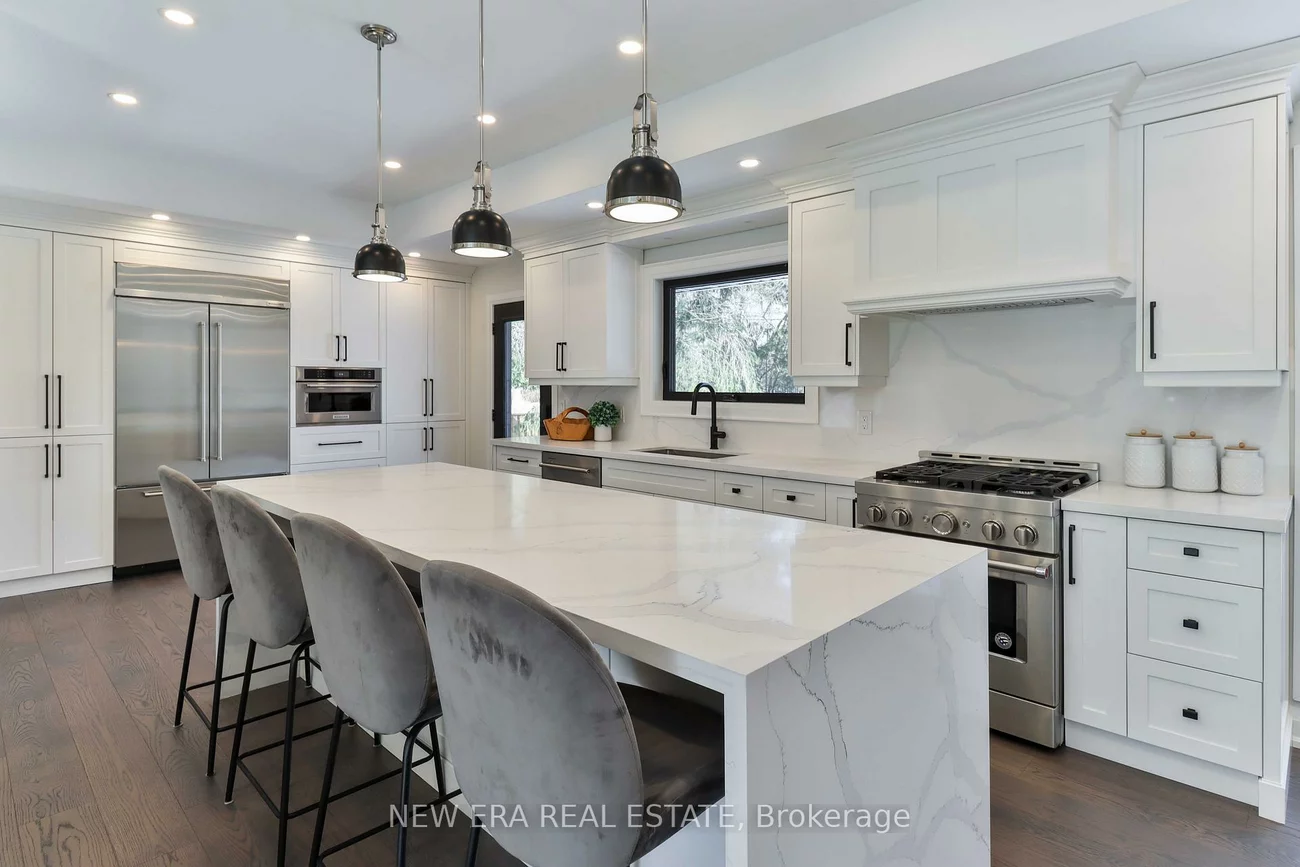 1481, Chasehurst, Lorne Park, Mississauga