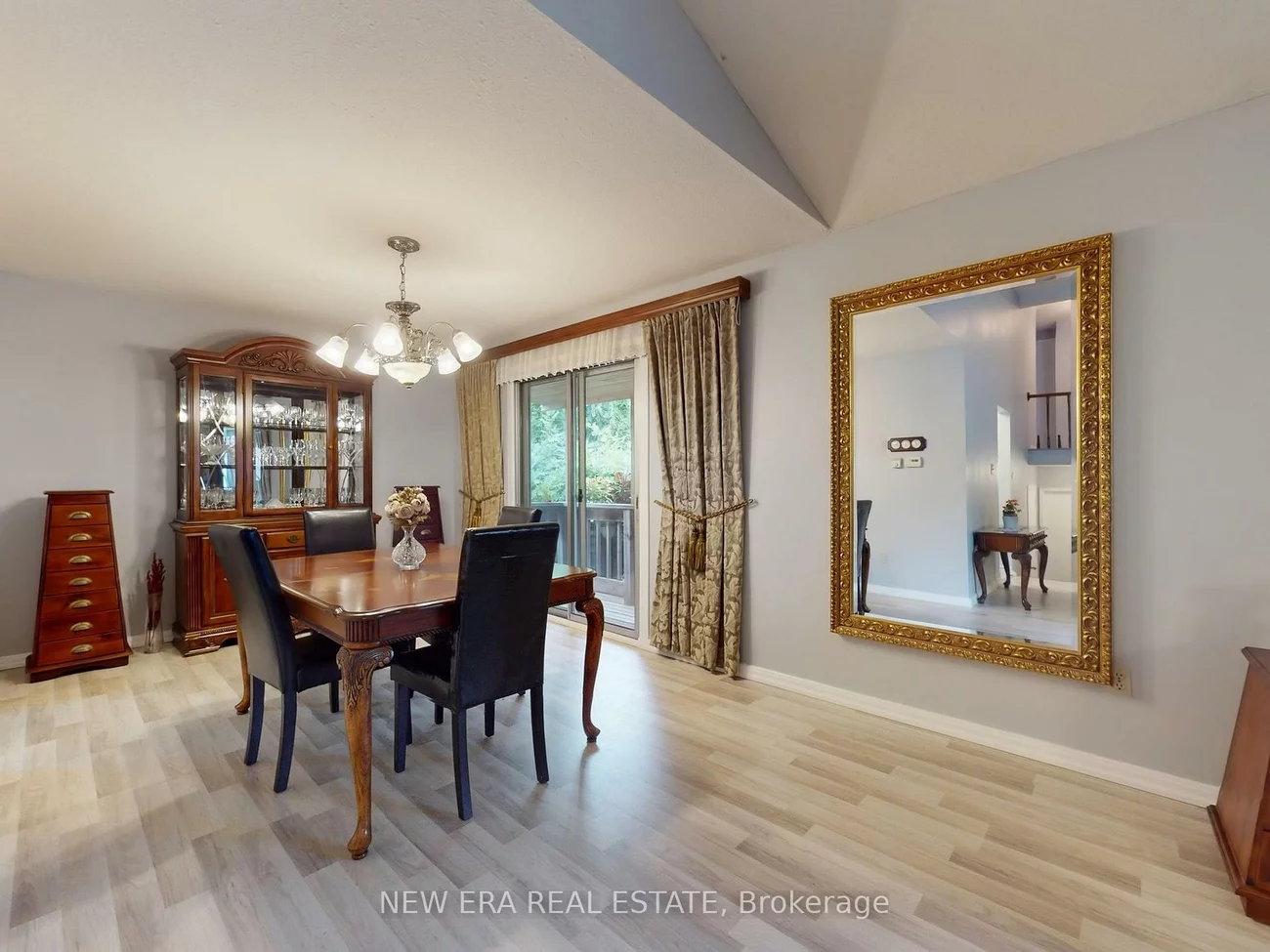 2669, Inlake, Meadowvale, Mississauga