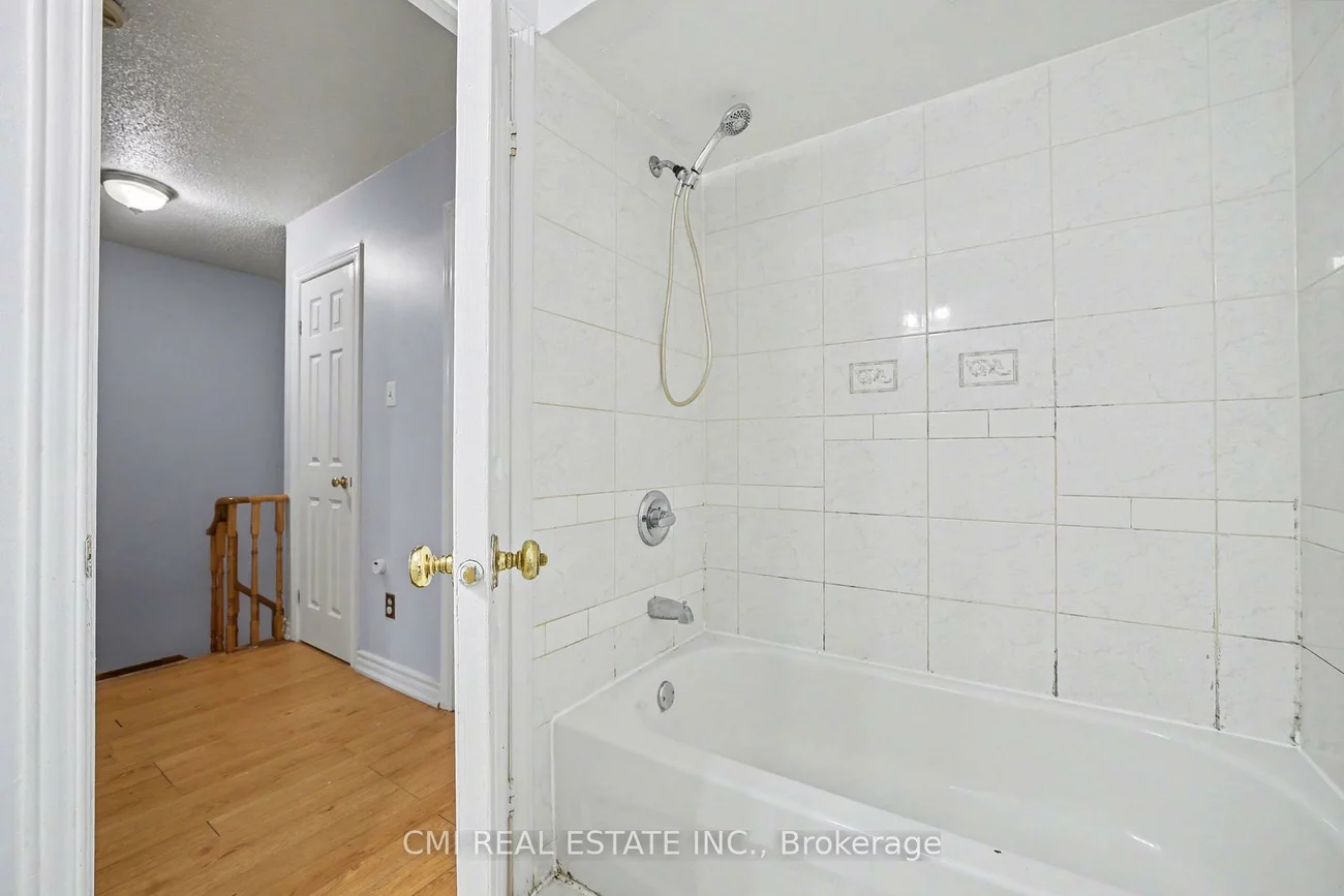 993, Lucerne, Creditview, Mississauga