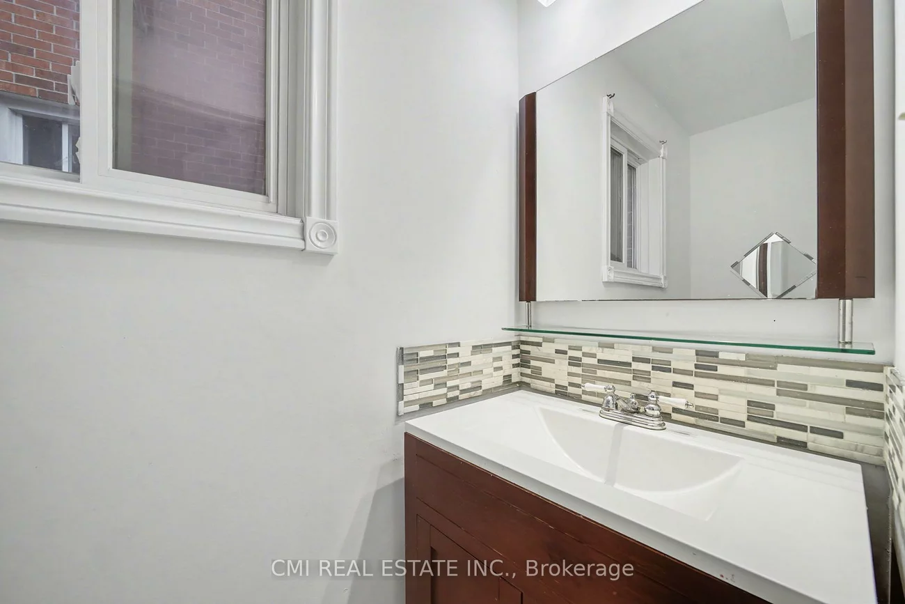 993, Lucerne, Creditview, Mississauga