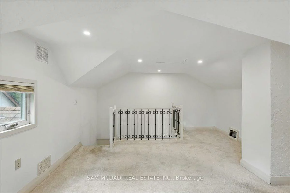 62, Maple, Port Credit, Mississauga