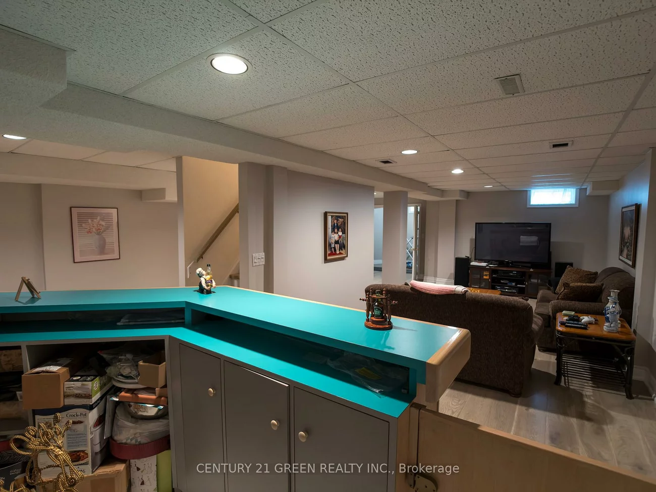 418, Chieftan, Hurontario, Mississauga