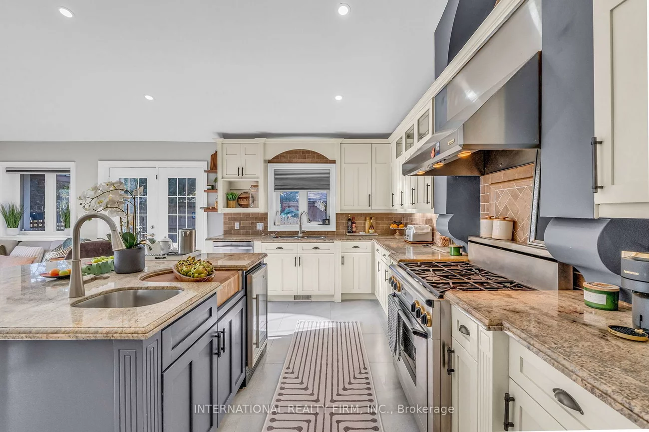 1049, Indian Rd, Lorne Park, Mississauga