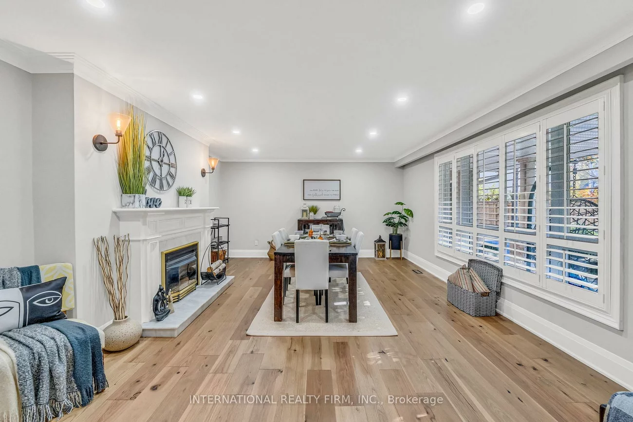 1049, Indian Rd, Lorne Park, Mississauga