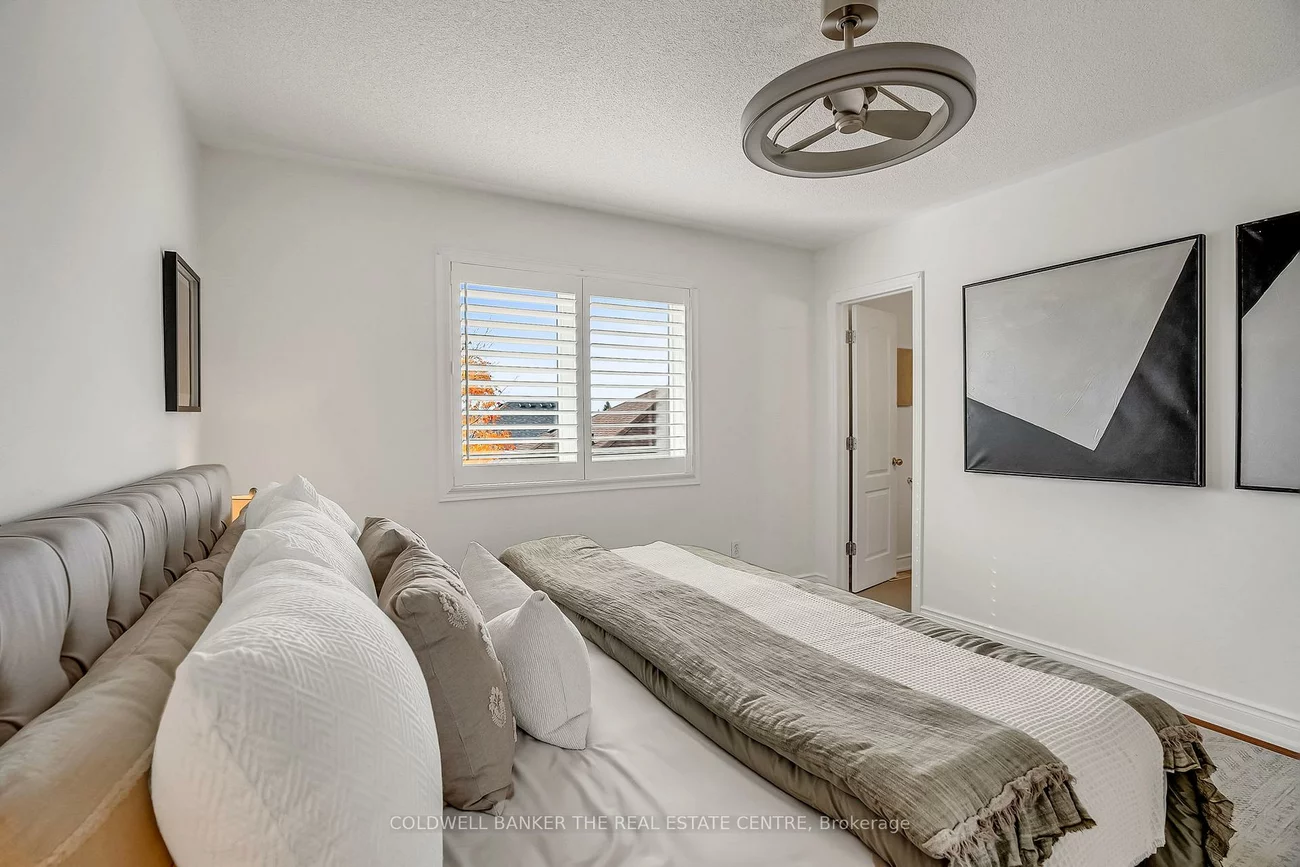 6986, Haines Artist, Meadowvale Village, Mississauga