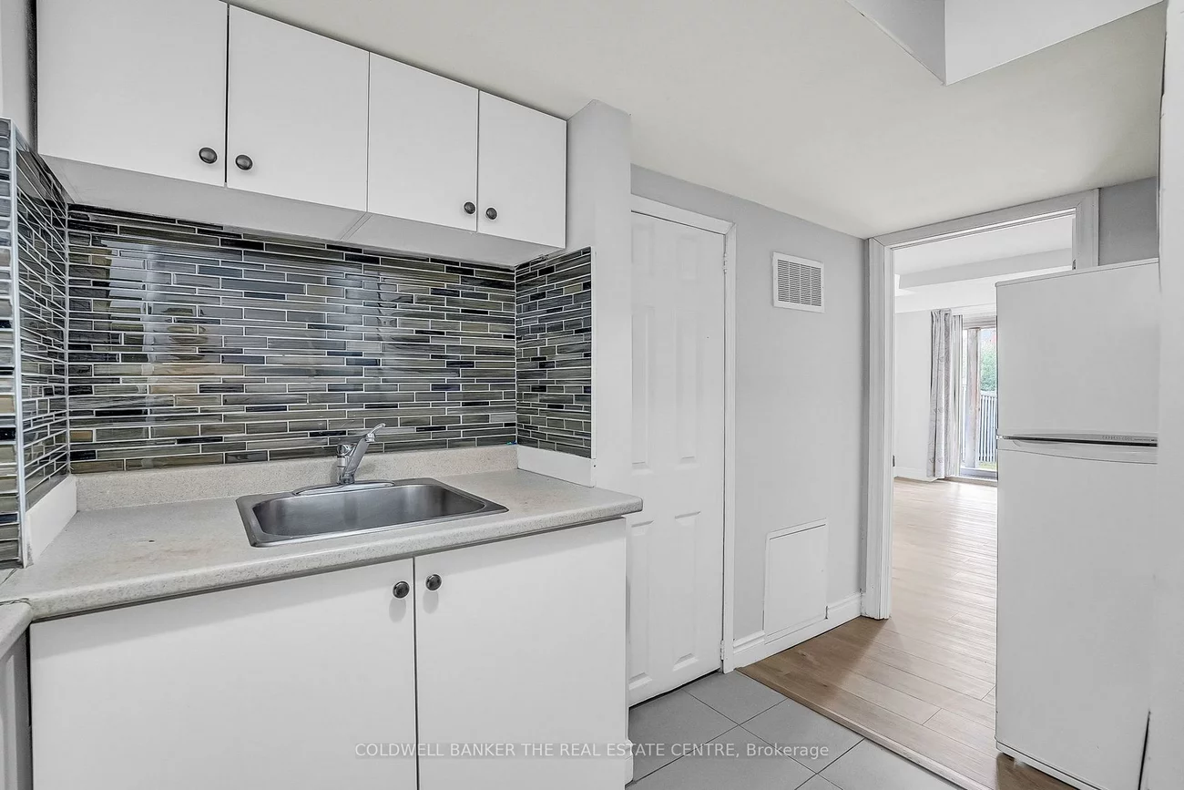 6986, Haines Artist, Meadowvale Village, Mississauga