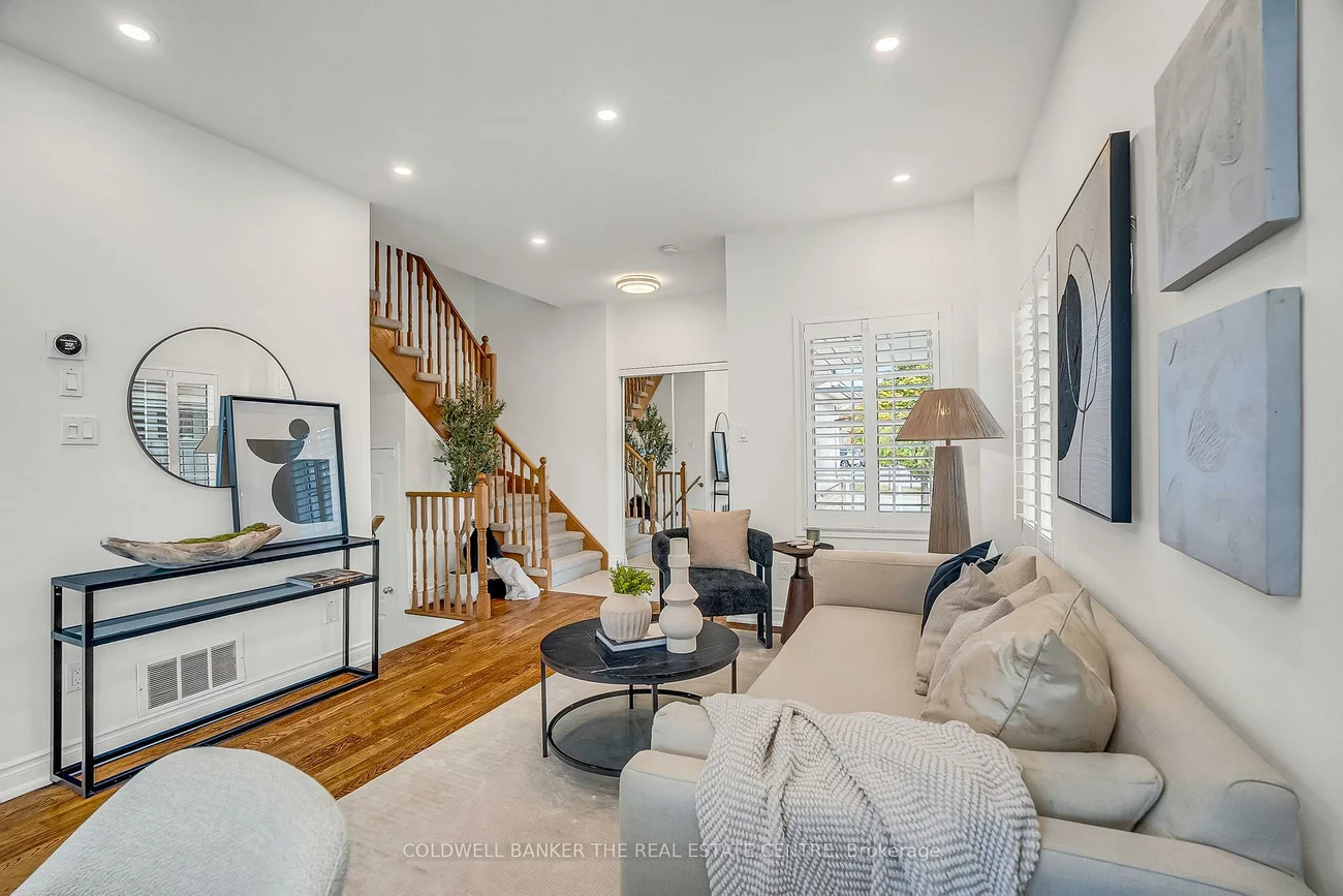 6986, Haines Artist, Meadowvale Village, Mississauga