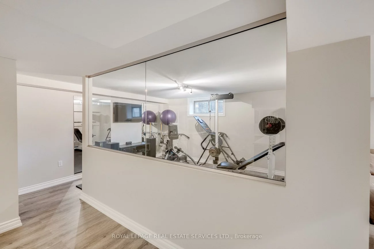 503, MEADOW WOOD, Clarkson, Mississauga