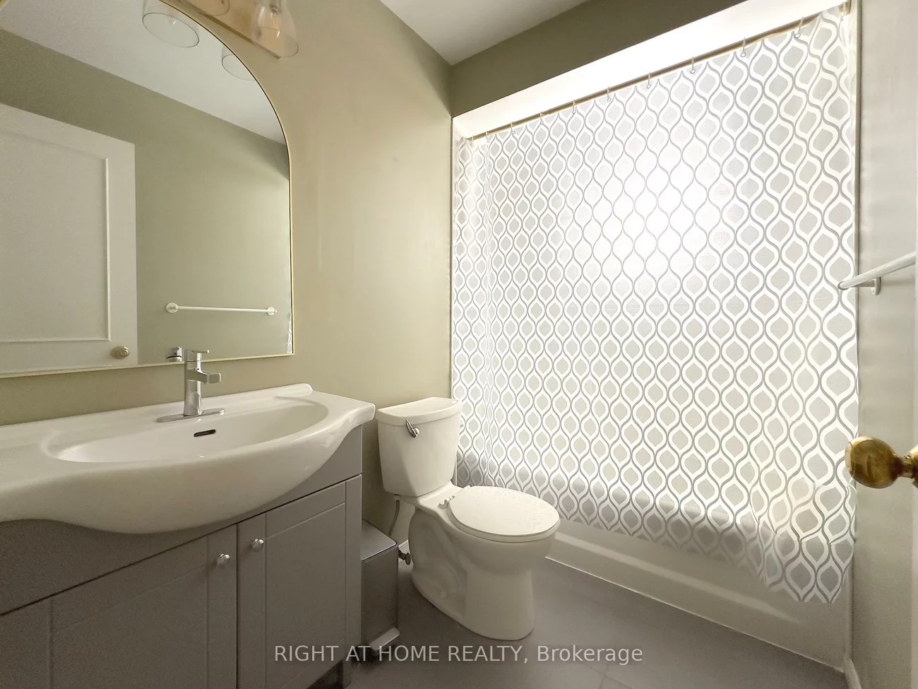 772, Wylan, Clarkson, Mississauga