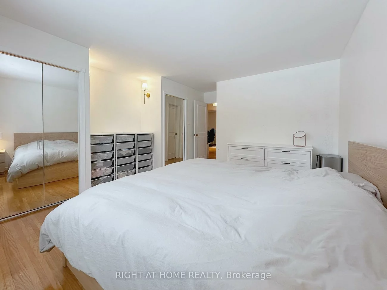 772, Wylan, Clarkson, Mississauga