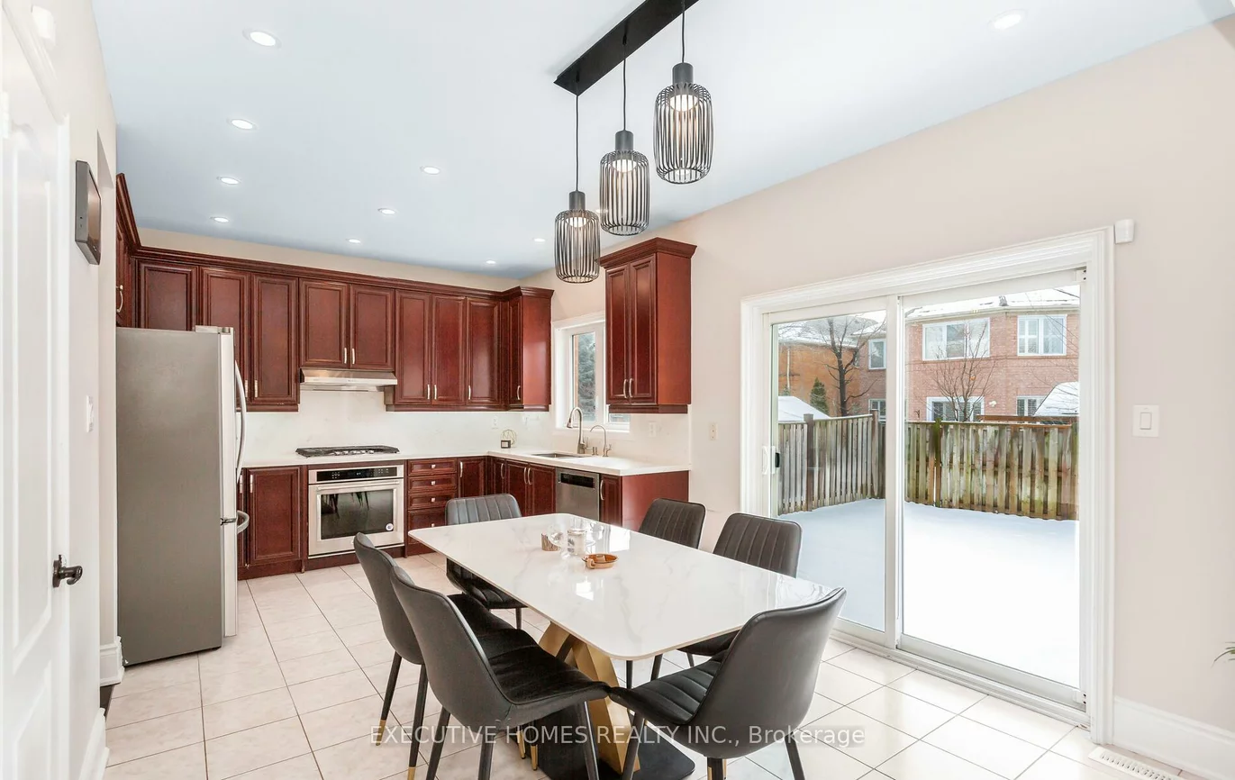 5352, Snowbird, Central Erin Mills, Mississauga