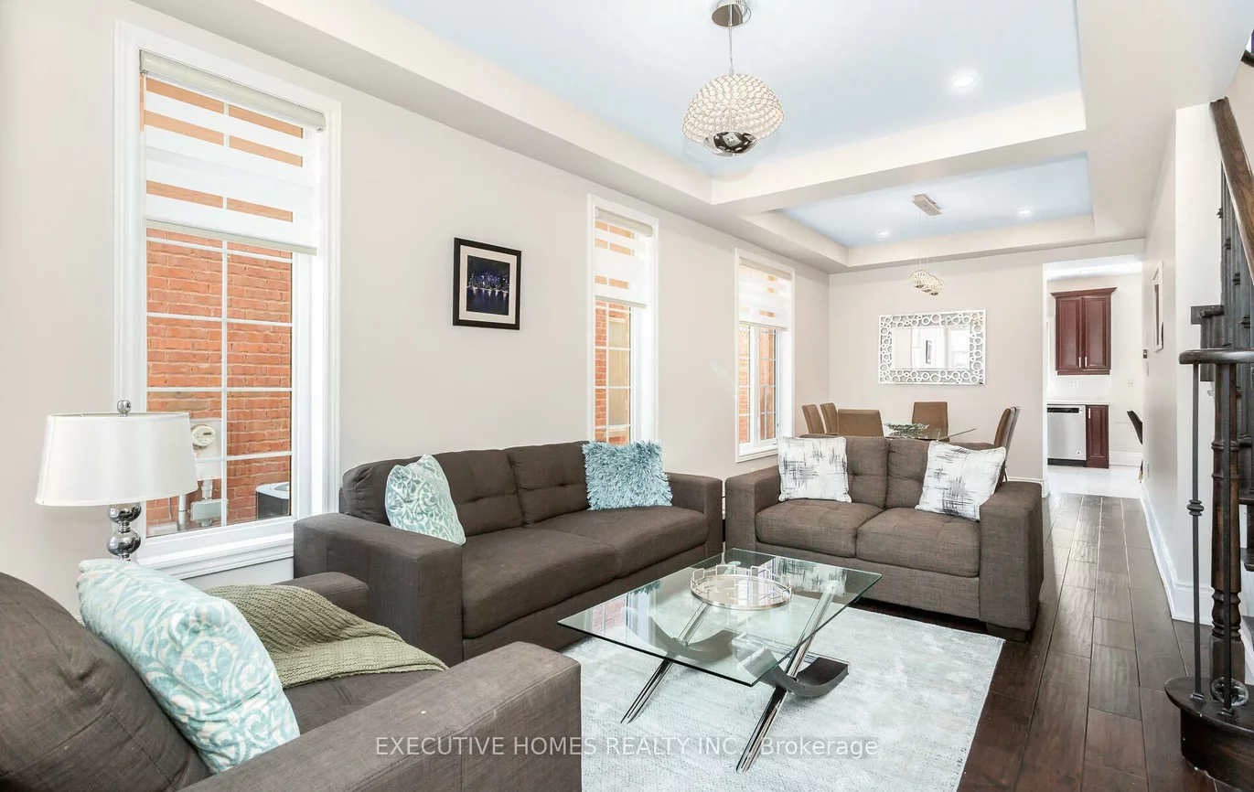 5352, Snowbird, Central Erin Mills, Mississauga