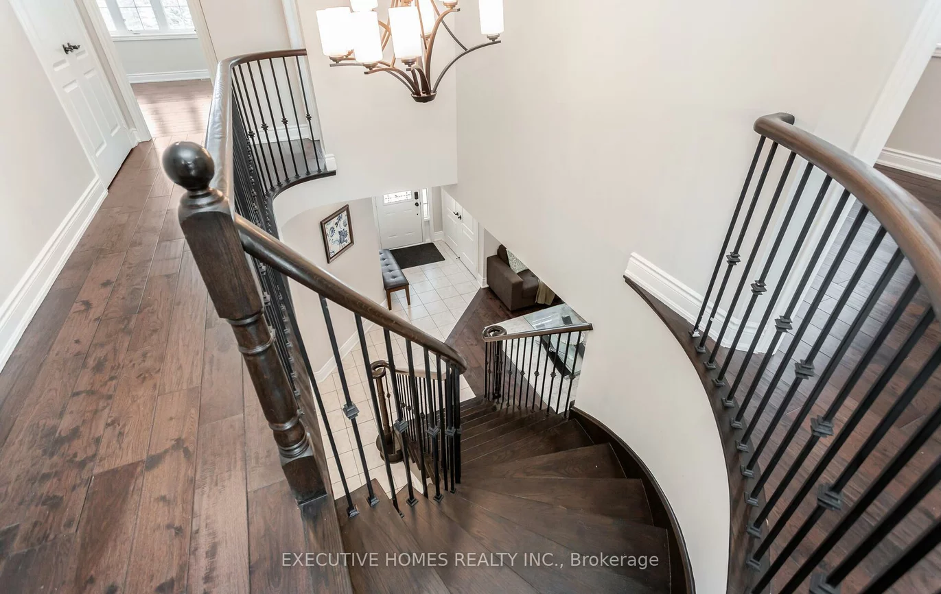 5352, Snowbird, Central Erin Mills, Mississauga