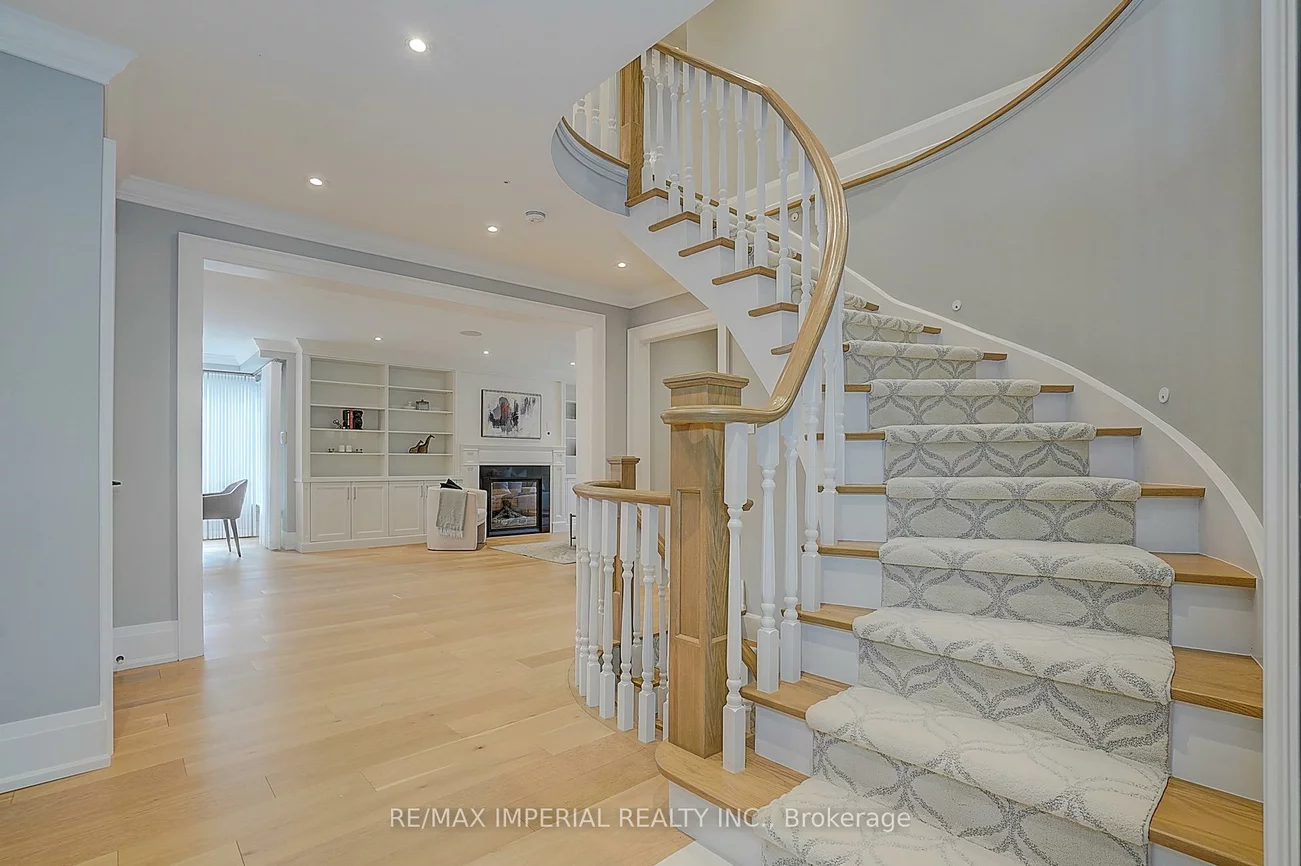 1832, Pine Siskin, Erin Mills, Mississauga