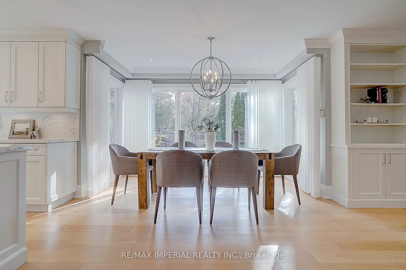 1832, Pine Siskin, Erin Mills, Mississauga