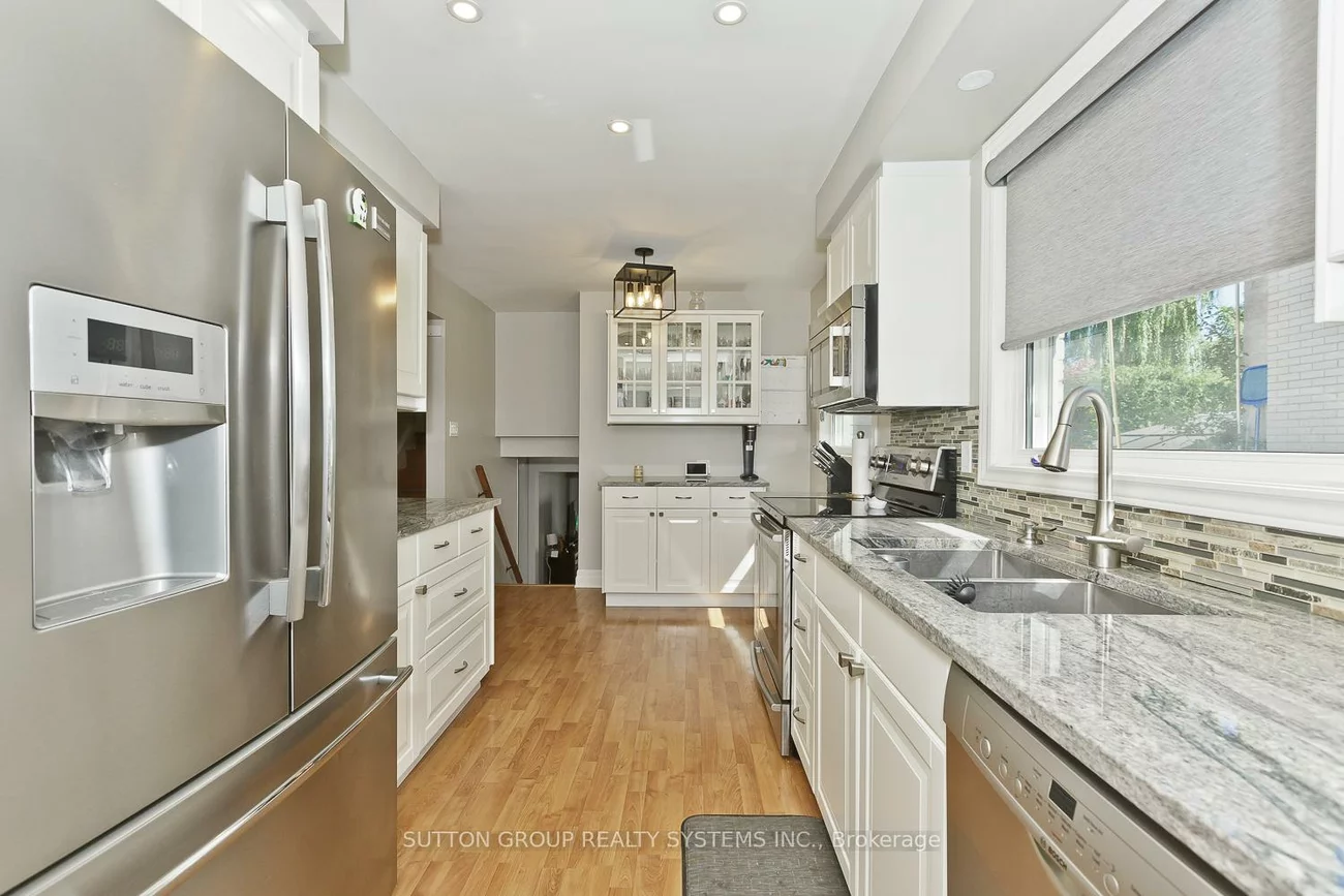 1535, Thetford, Clarkson, Mississauga