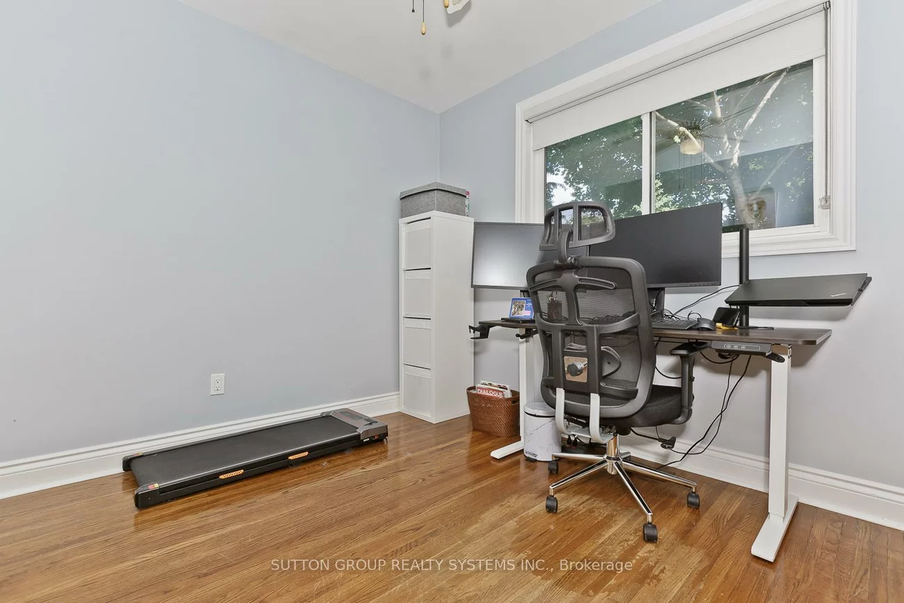 1535, Thetford, Clarkson, Mississauga