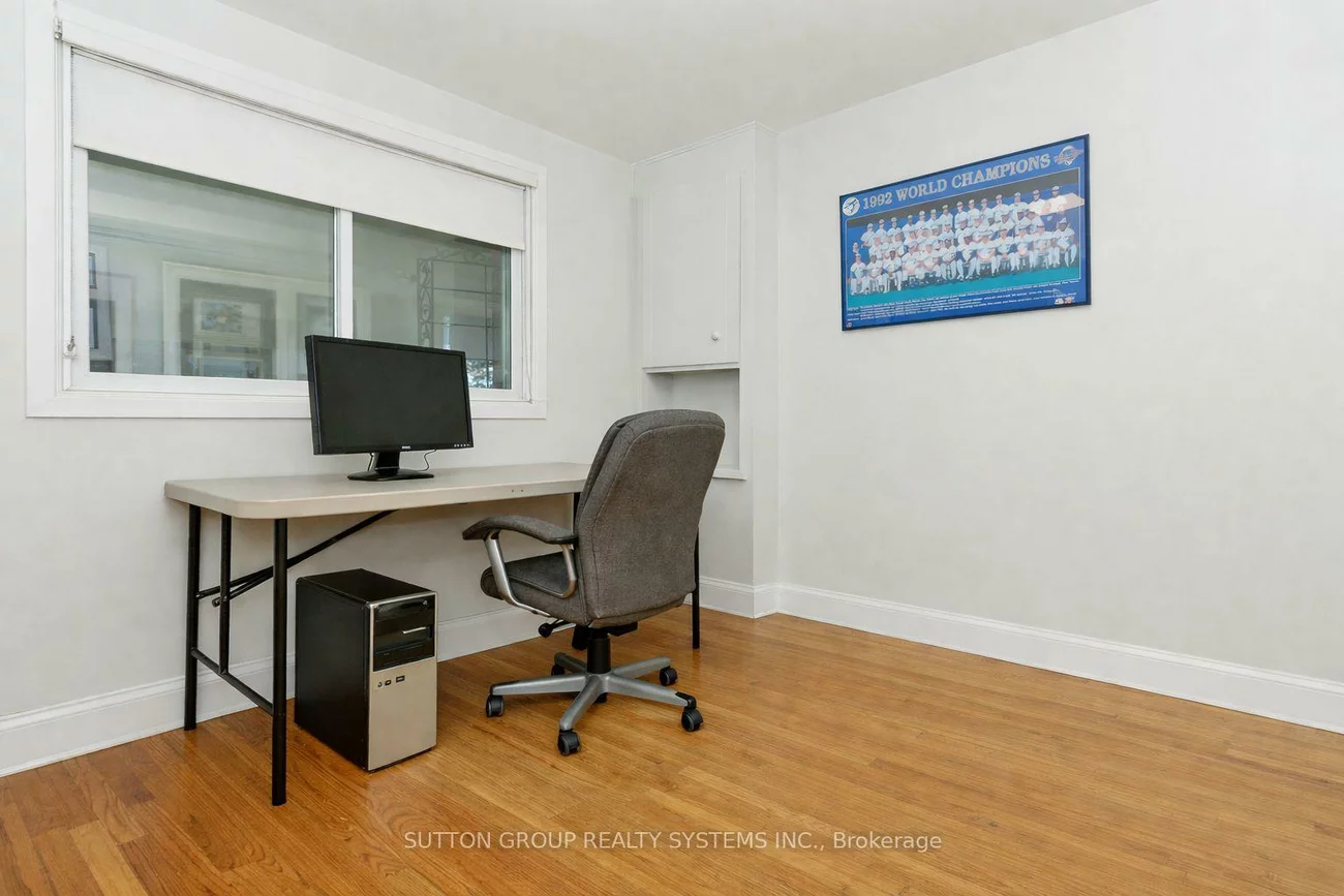 1535, Thetford, Clarkson, Mississauga