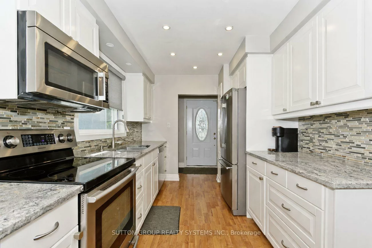 1535, Thetford, Clarkson, Mississauga